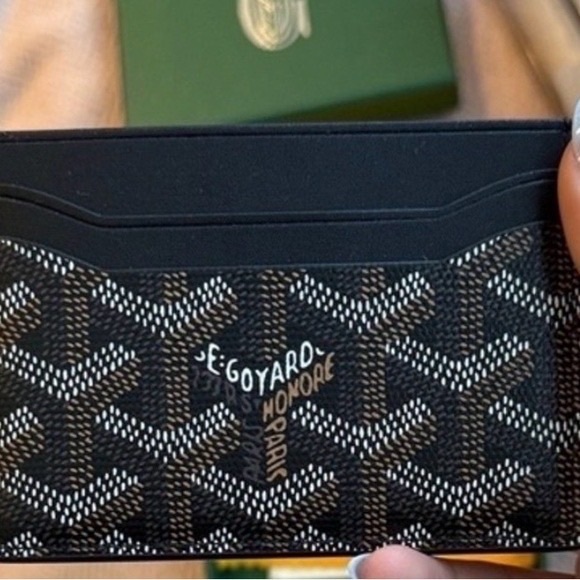 Goyard Black and White Card Holder - Picture 2 of 2
